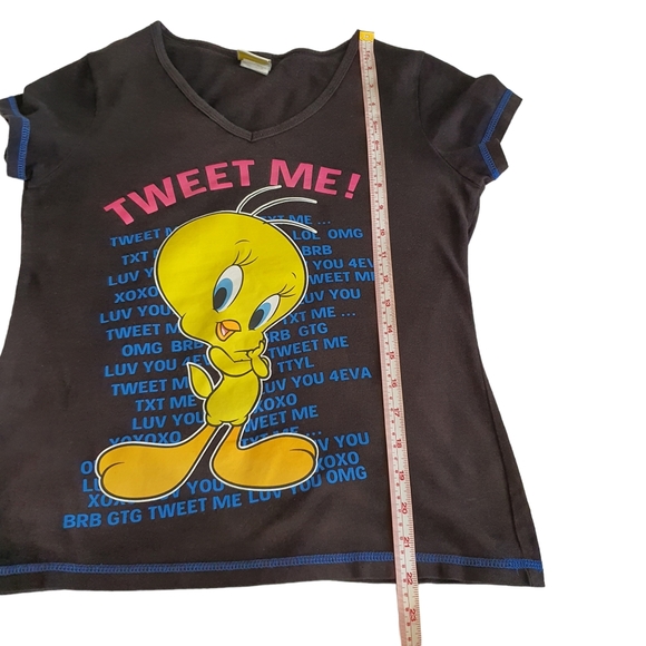 Tweet Me Tweety Bird T-shirt - Picture 5 of 8